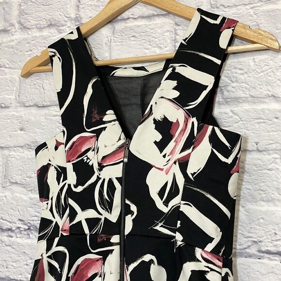 RW & Co Sleeveless Floral Print Knee Length Dress Size 0 - Picture 7 of 11